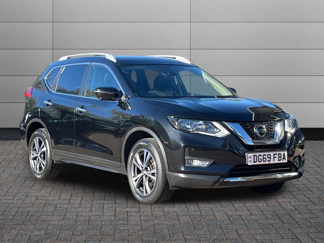Main listing image - Nissan X-Trail