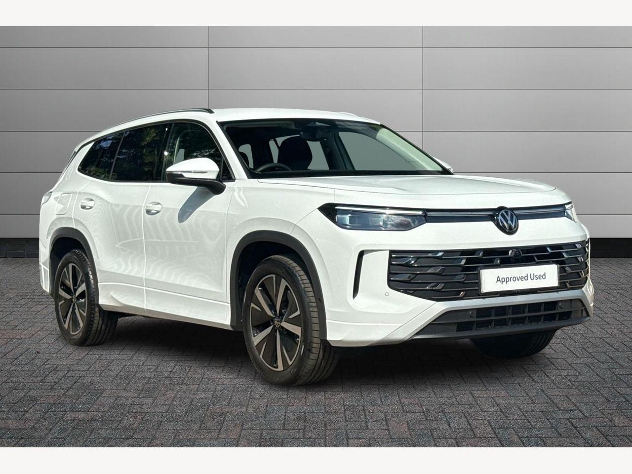 Main listing image - Volkswagen Tayron