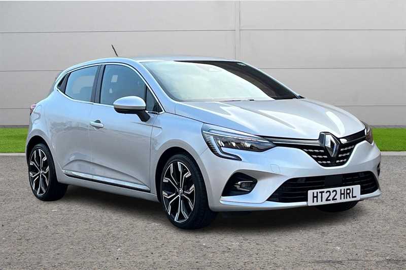 Main listing image - Renault Clio