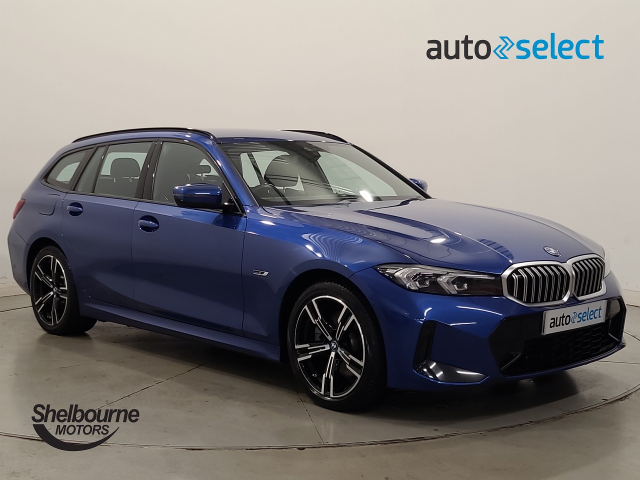 Main listing image - BMW 3 Series Touring