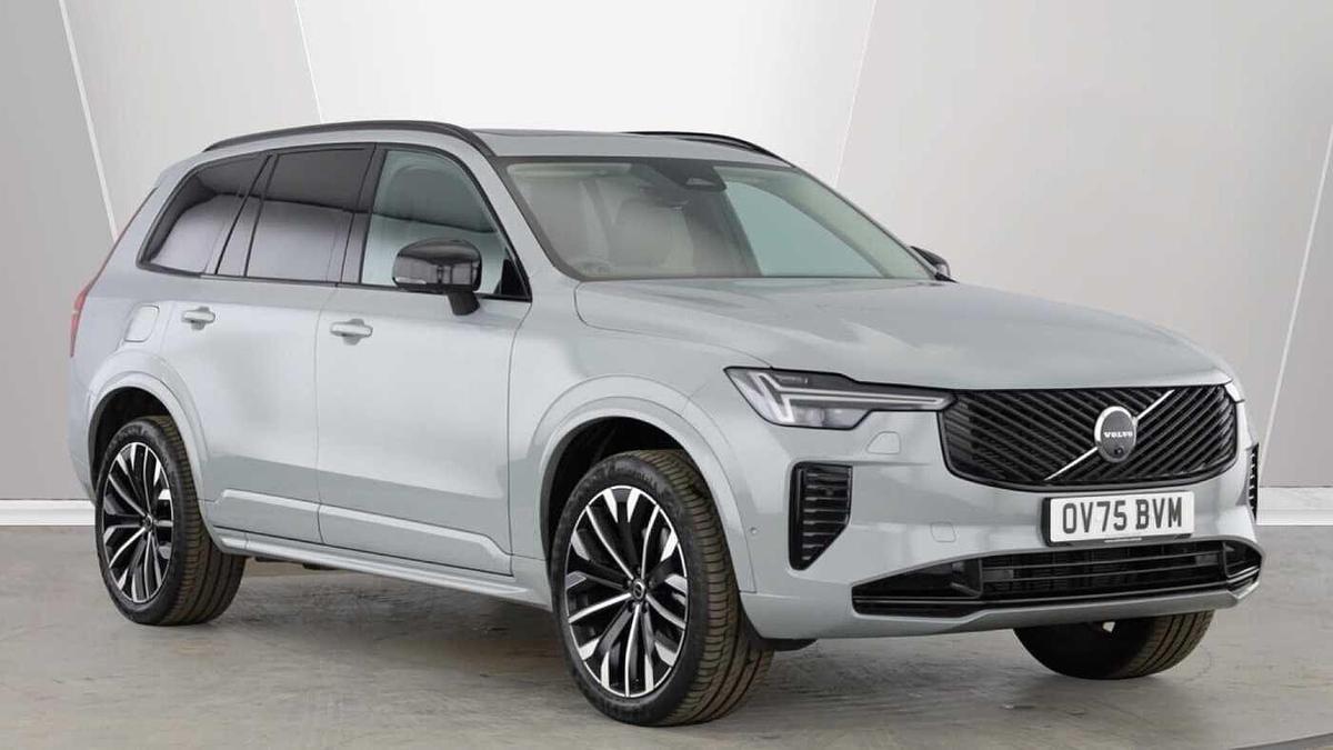 Main listing image - Volvo XC90