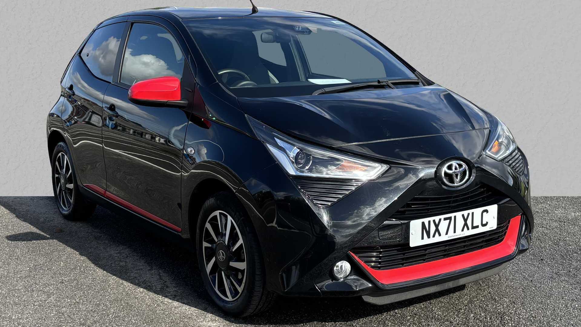 Main listing image - Toyota Aygo