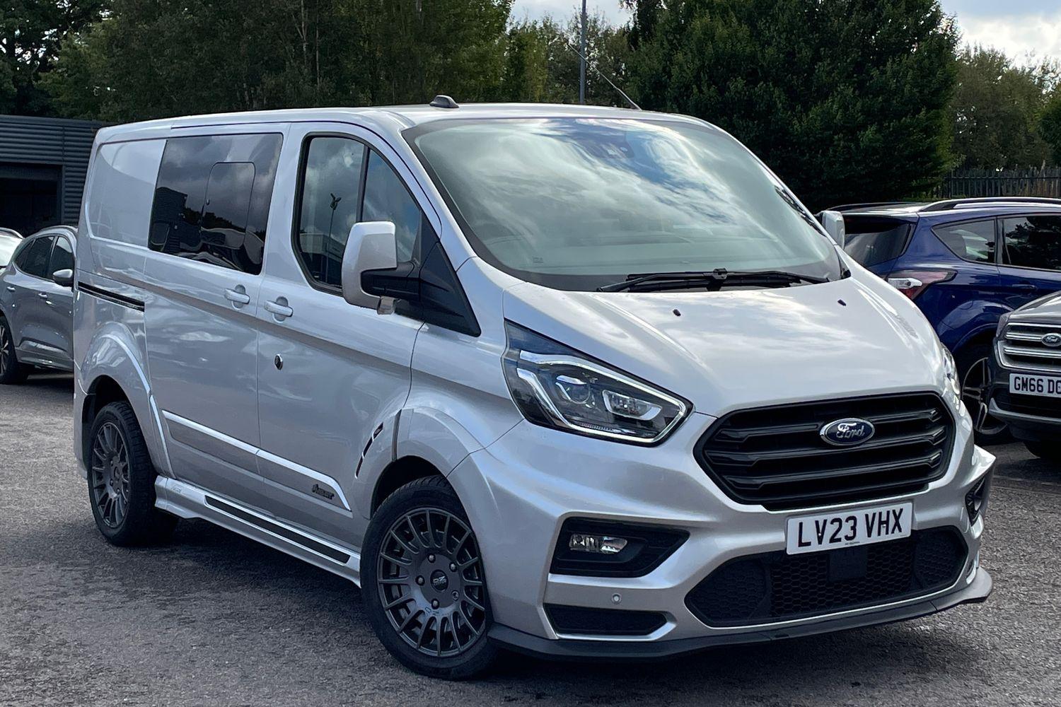 Main listing image - Ford Transit Custom