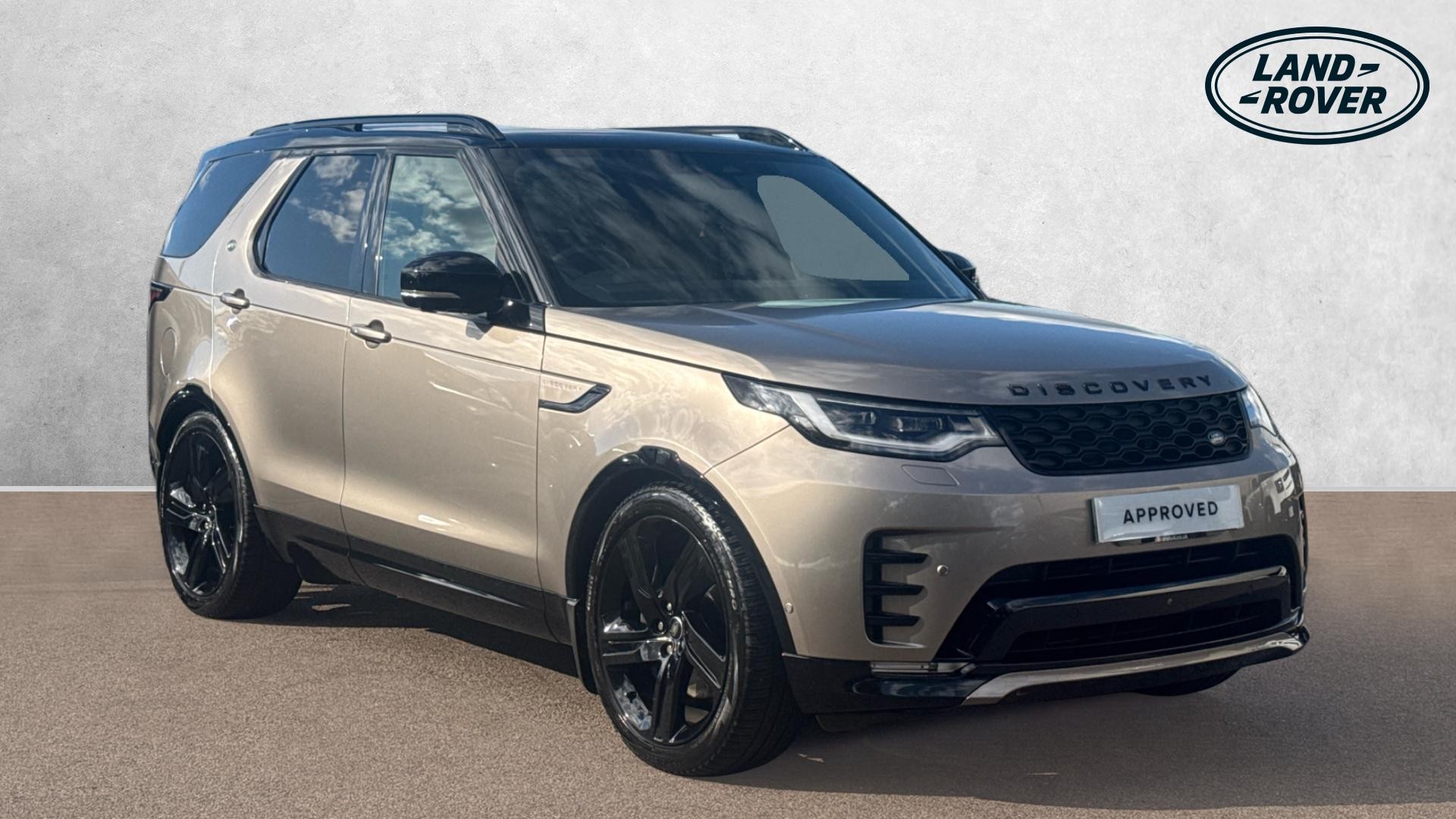 Main listing image - Land Rover Discovery