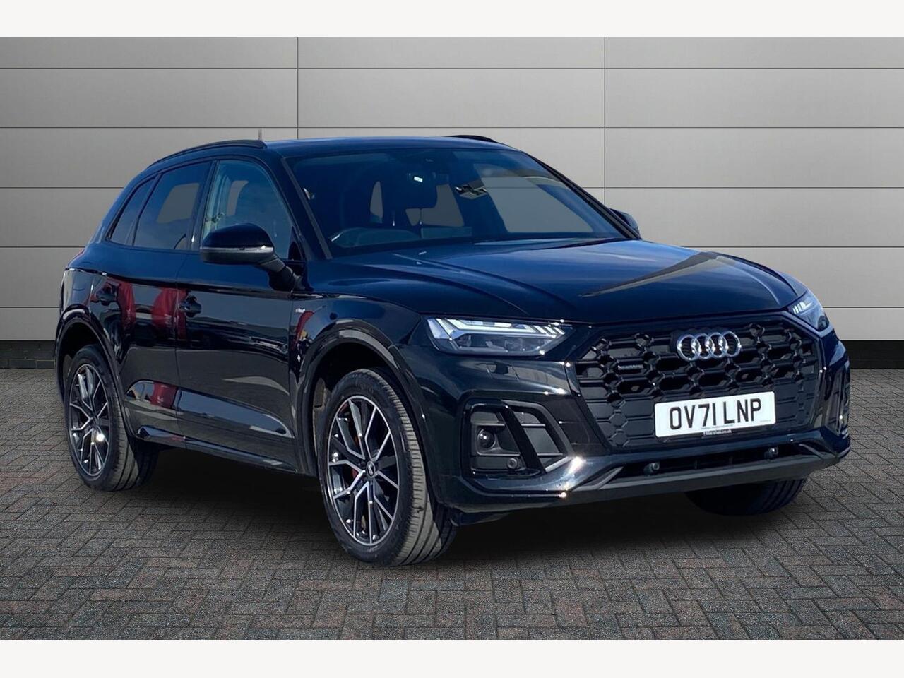 Main listing image - Audi Q5
