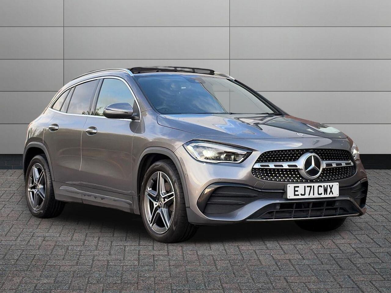 Main listing image - Mercedes-Benz GLA