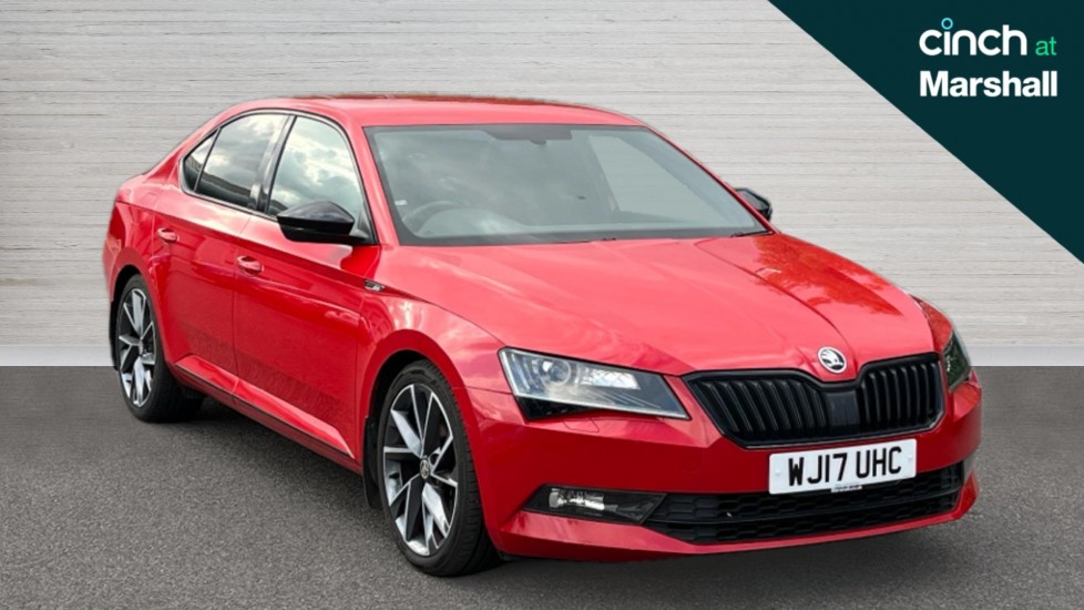 Main listing image - Skoda Superb