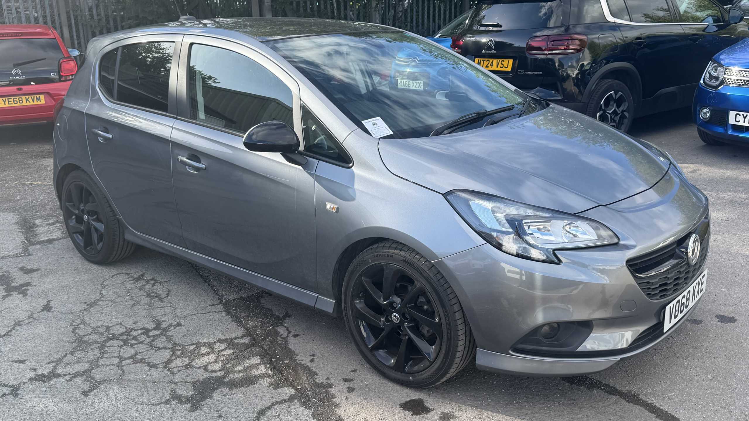 Main listing image - Vauxhall Corsa