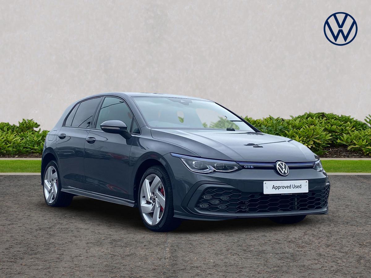 Main listing image - Volkswagen Golf GTE