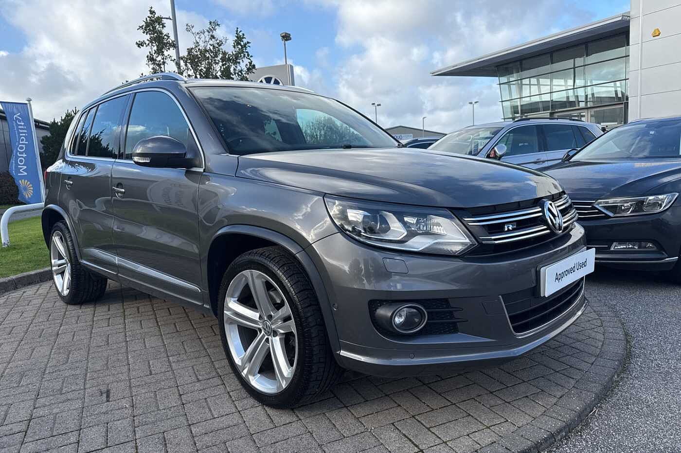 Main listing image - Volkswagen Tiguan