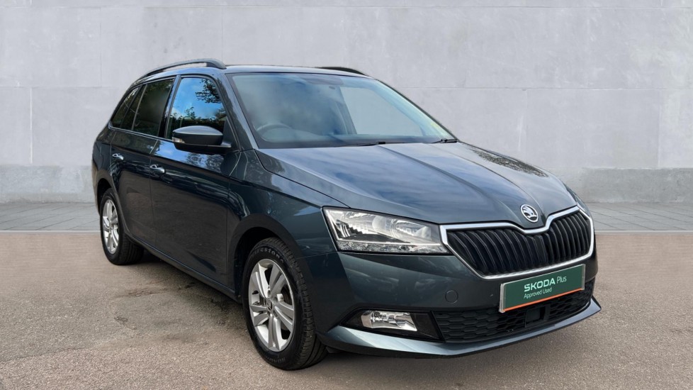 Main listing image - Skoda Fabia Estate