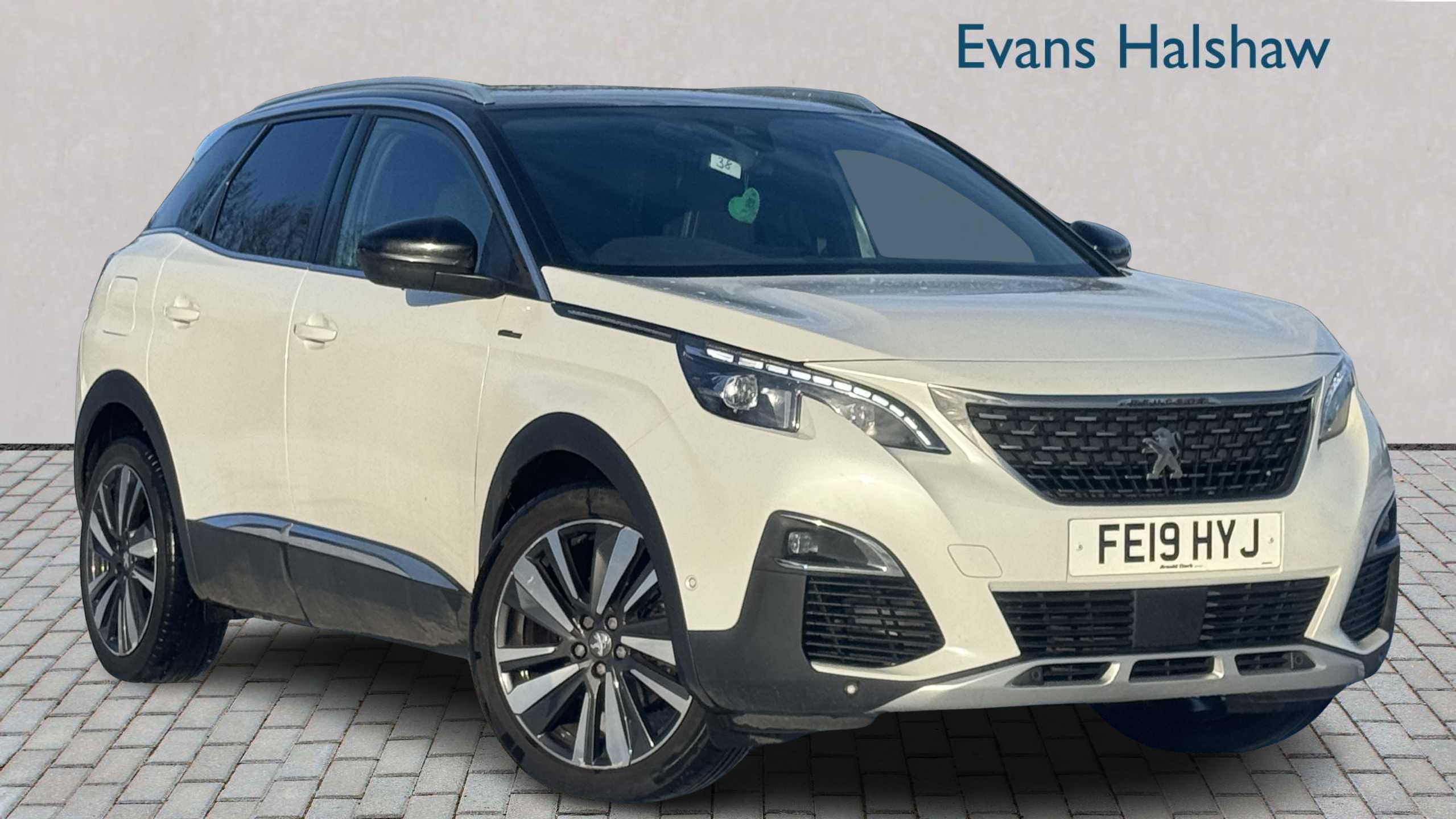 Main listing image - Peugeot 3008