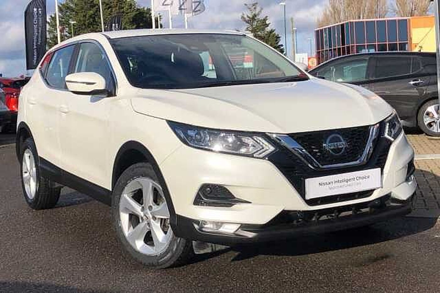 Main listing image - Nissan Qashqai