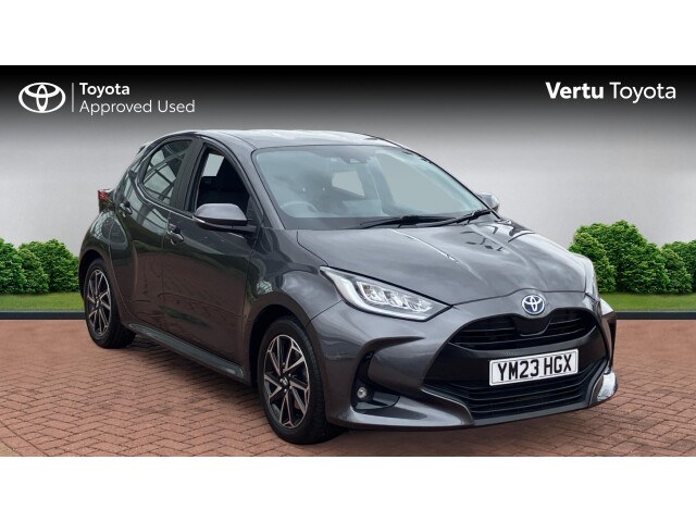 Main listing image - Toyota Yaris