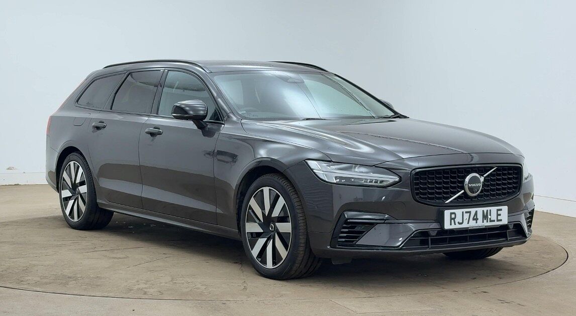 Main listing image - Volvo V90