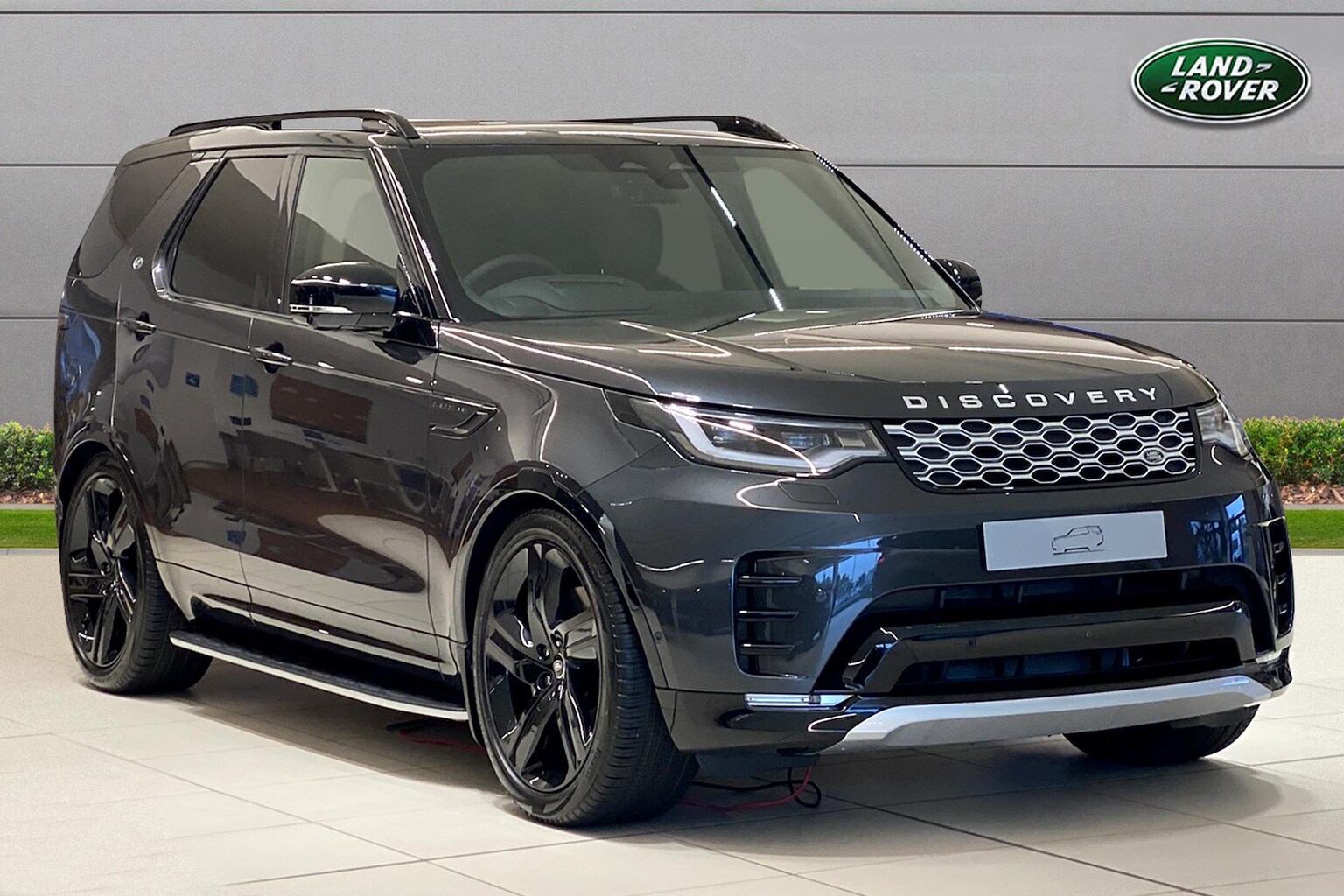 Main listing image - Land Rover Discovery