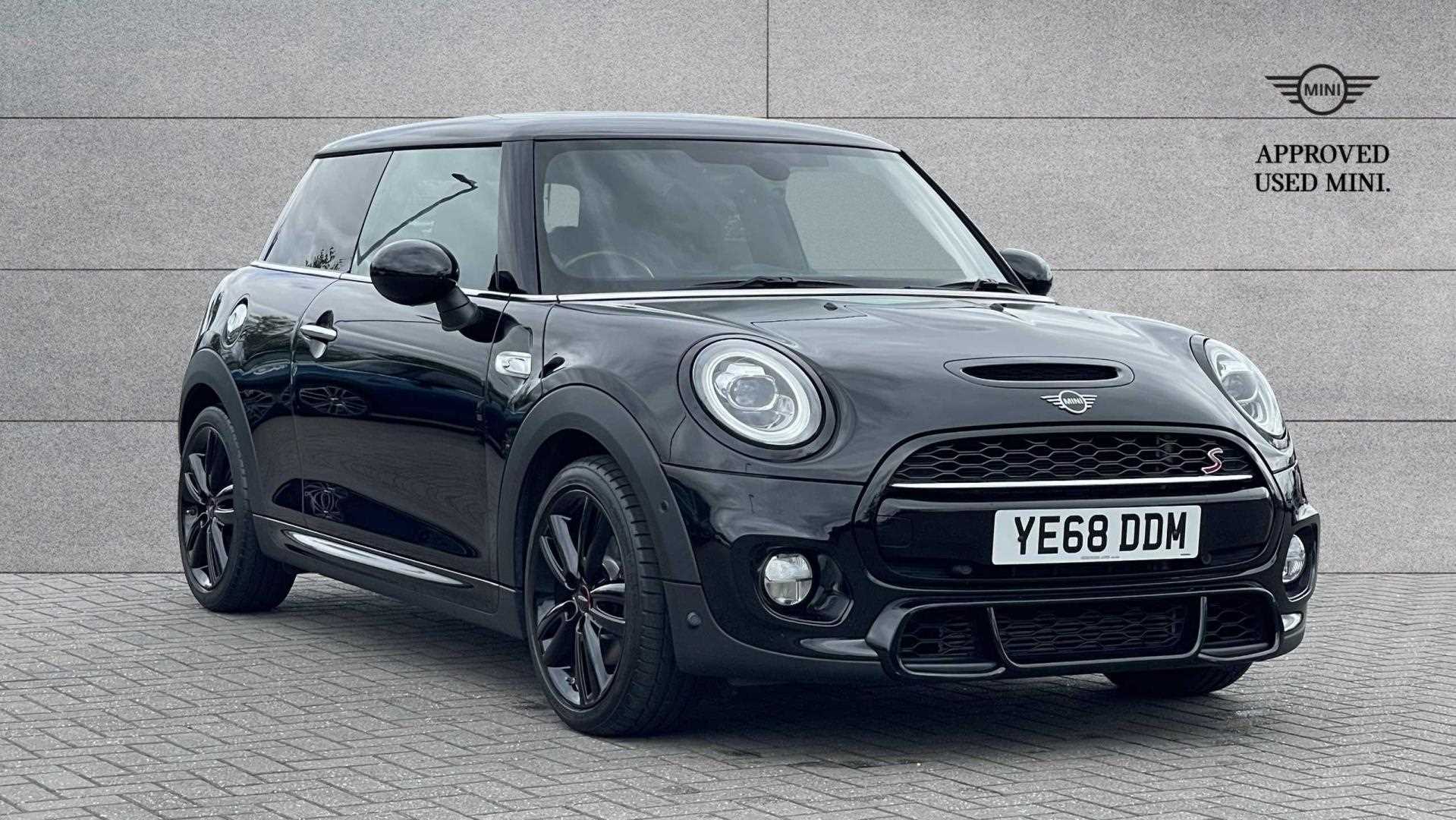 Main listing image - MINI Hatchback