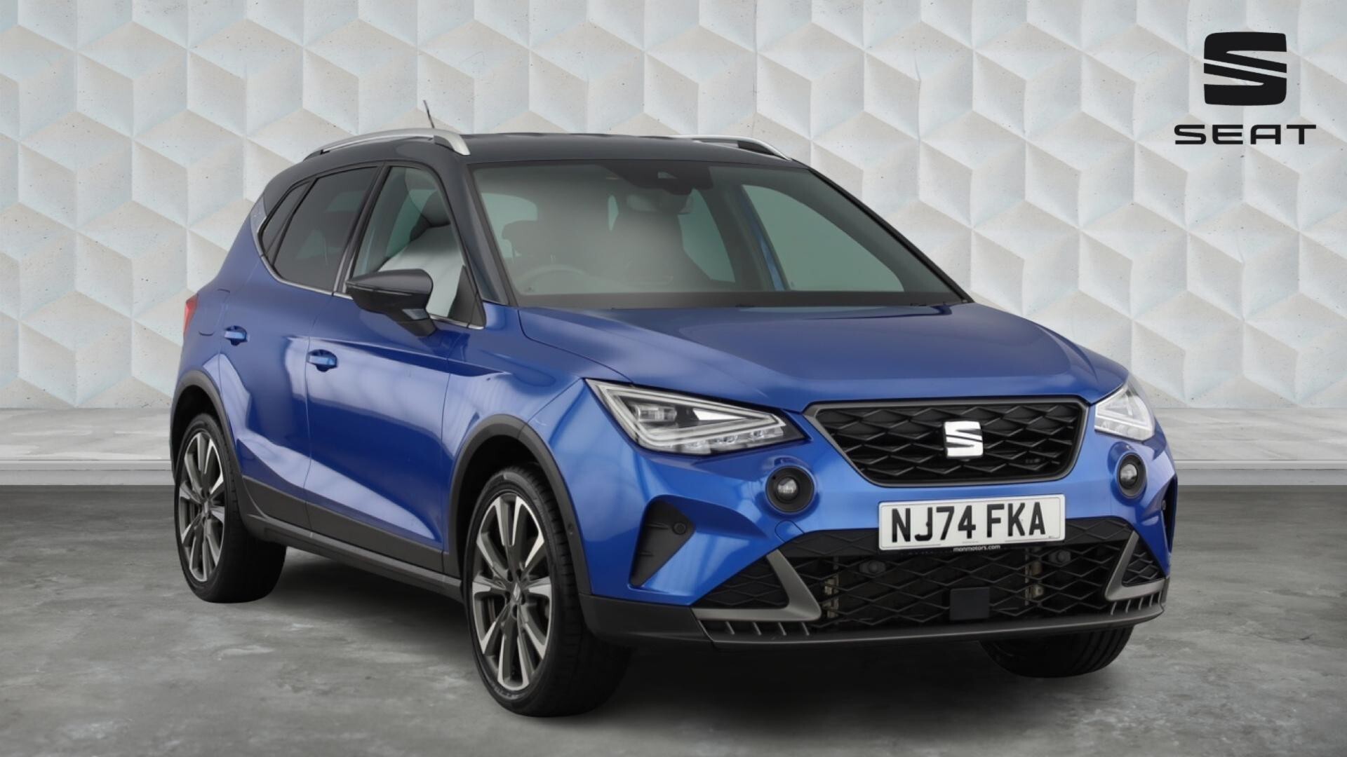 Main listing image - SEAT Arona