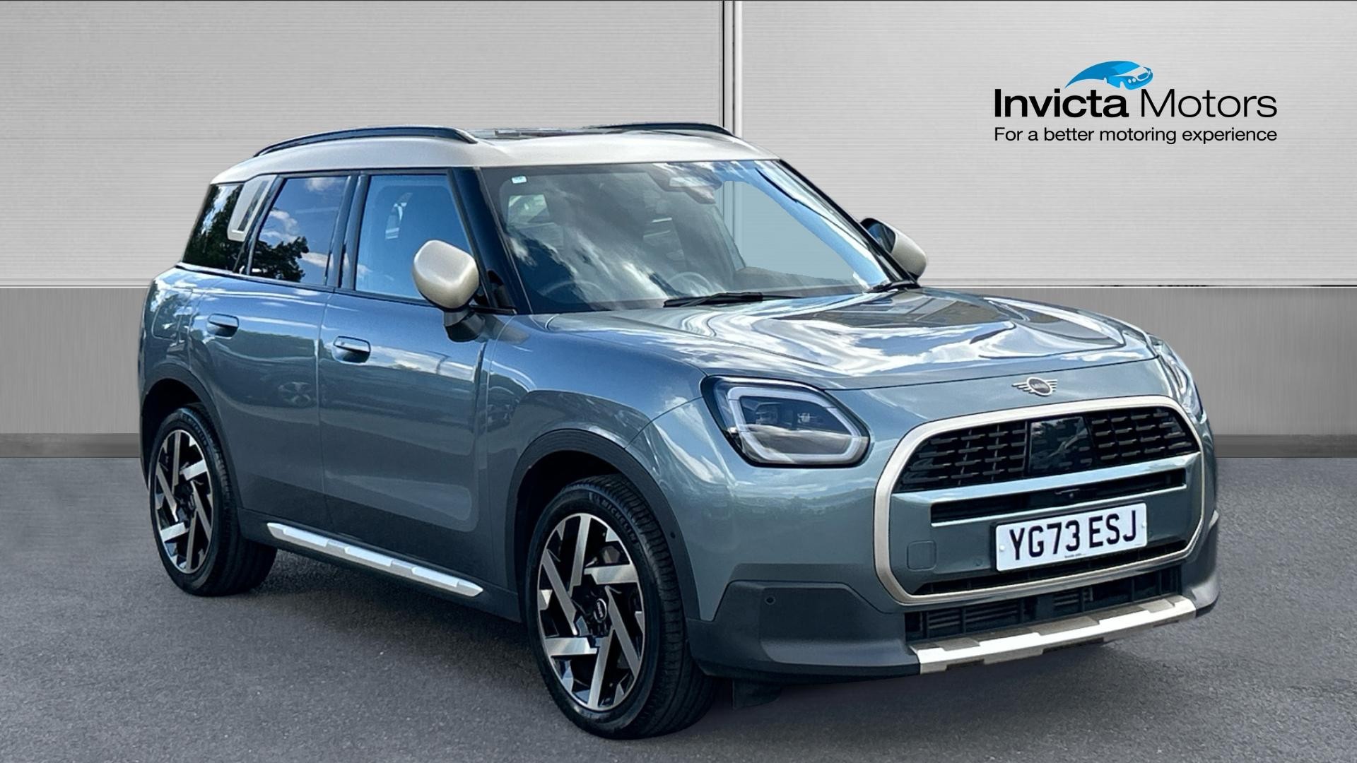 Main listing image - MINI Countryman