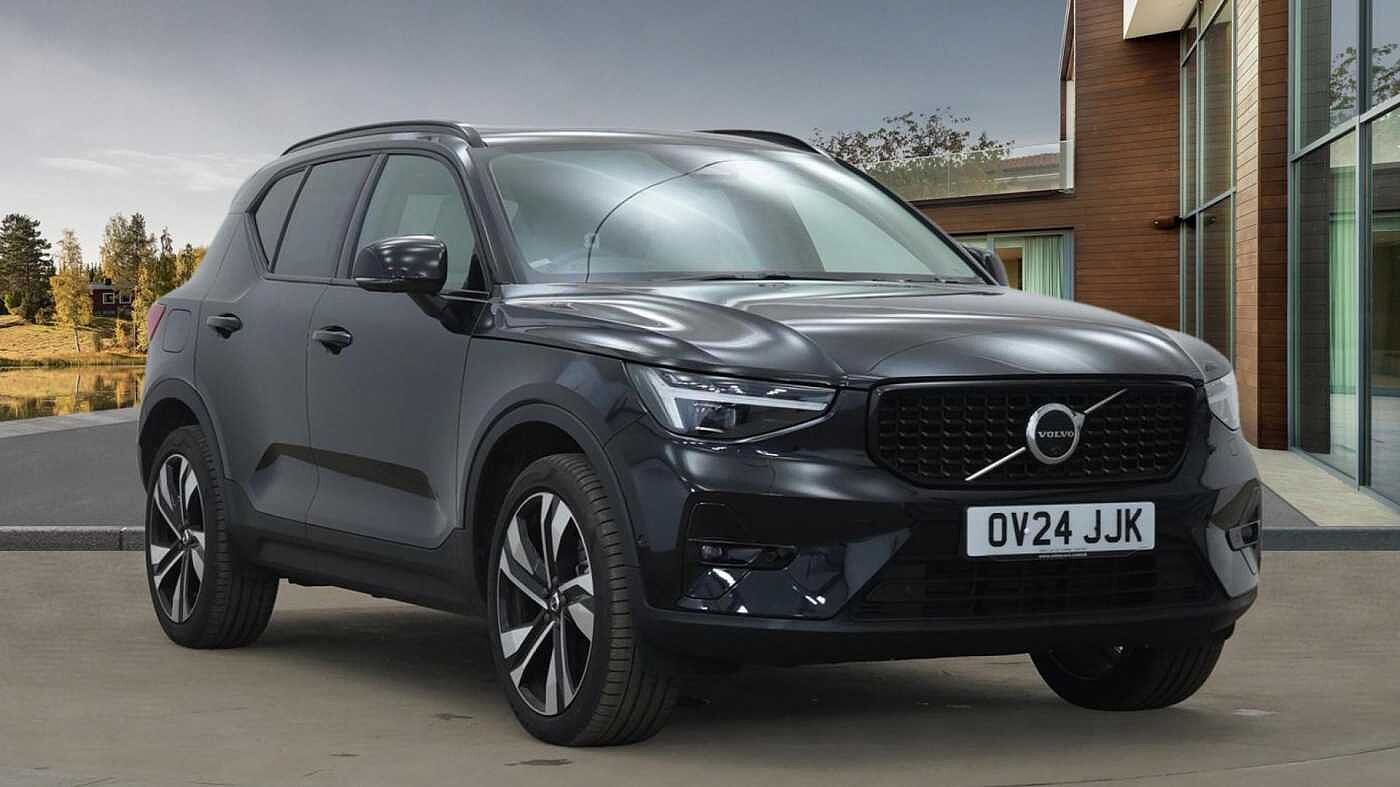 Main listing image - Volvo XC40