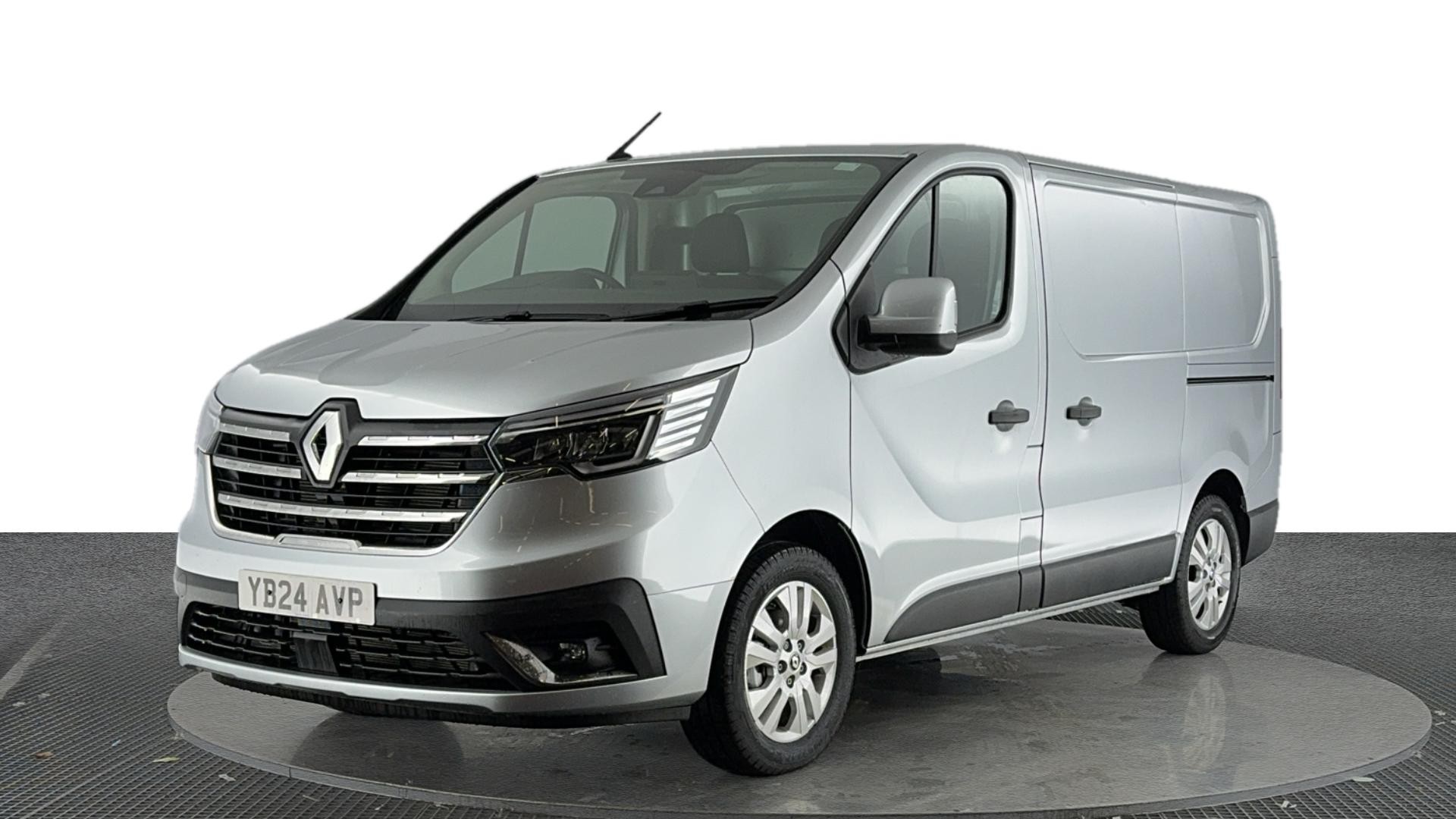 Main listing image - Renault Trafic