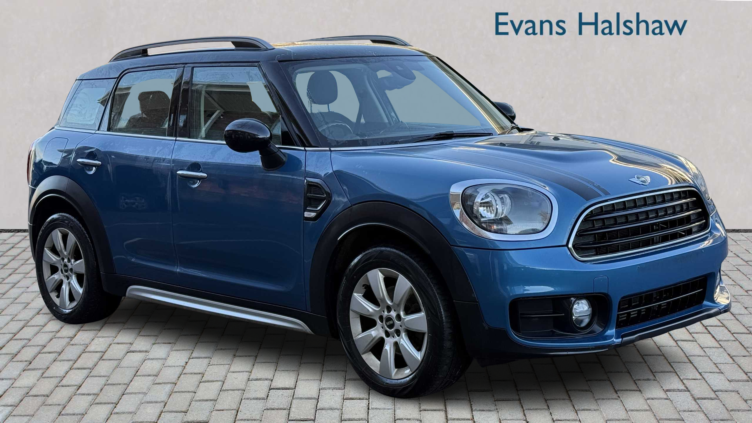 Main listing image - MINI Countryman