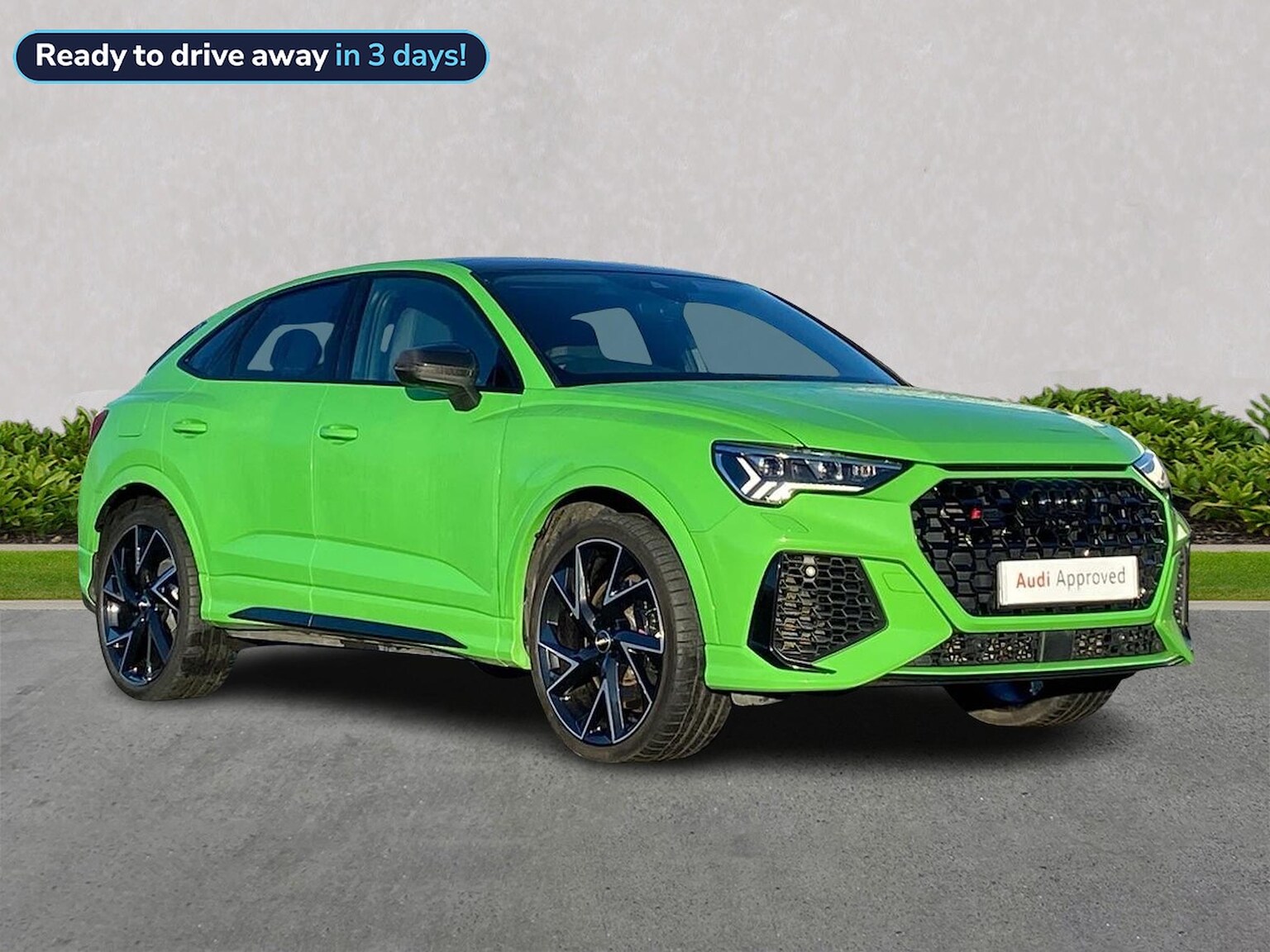 Main listing image - Audi RS Q3