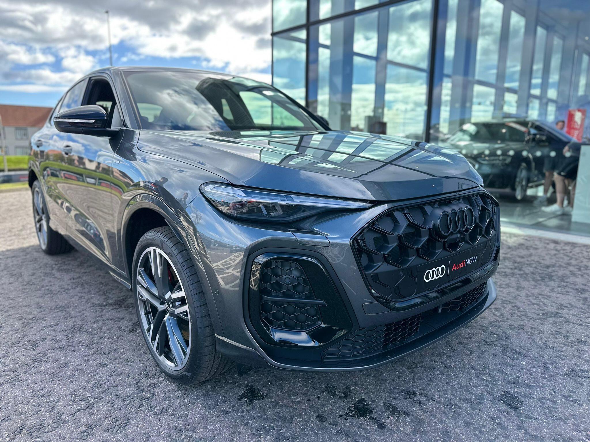 Main listing image - Audi Q5 Sportback