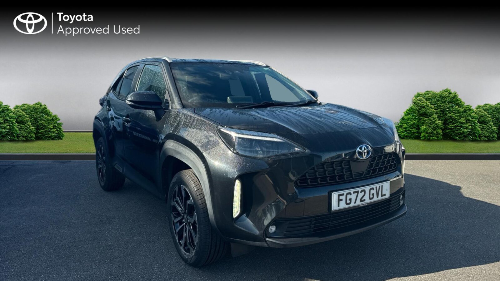 Main listing image - Toyota Yaris Cross