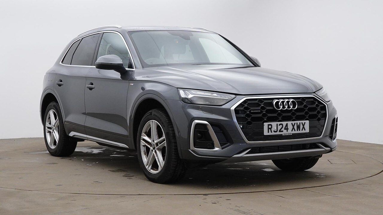 Main listing image - Audi Q5