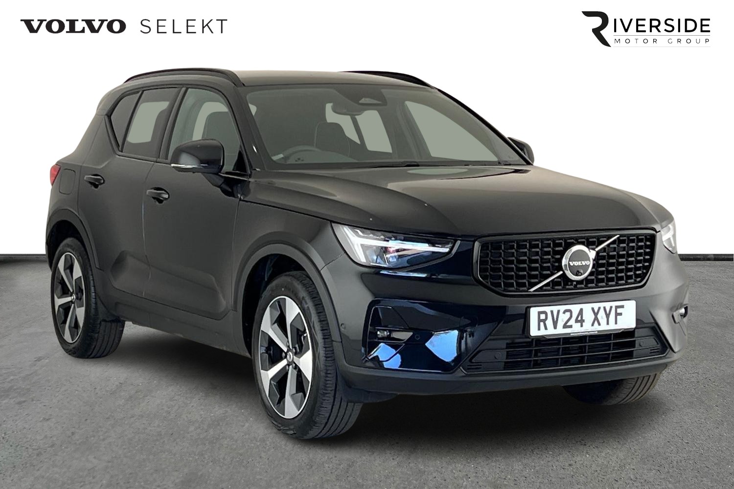 Main listing image - Volvo XC40