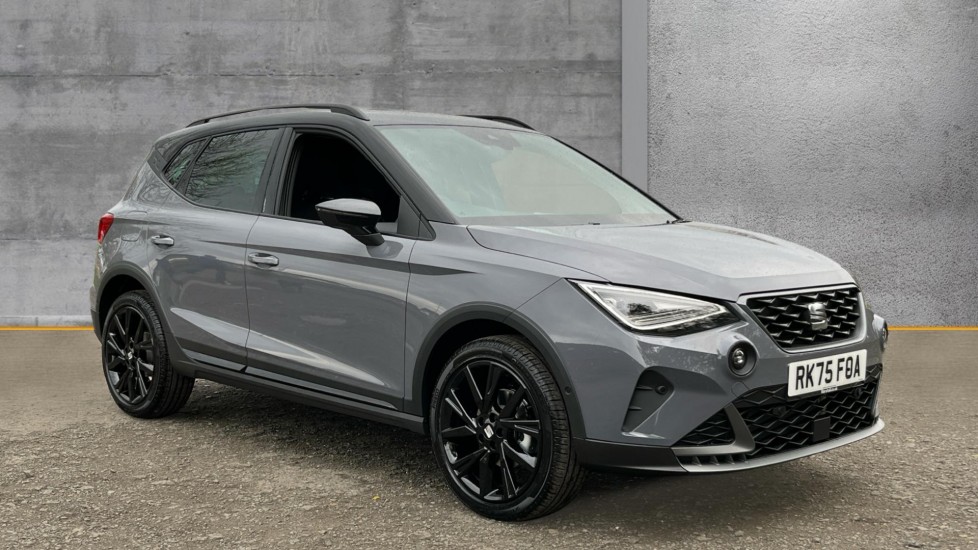 Main listing image - SEAT Arona