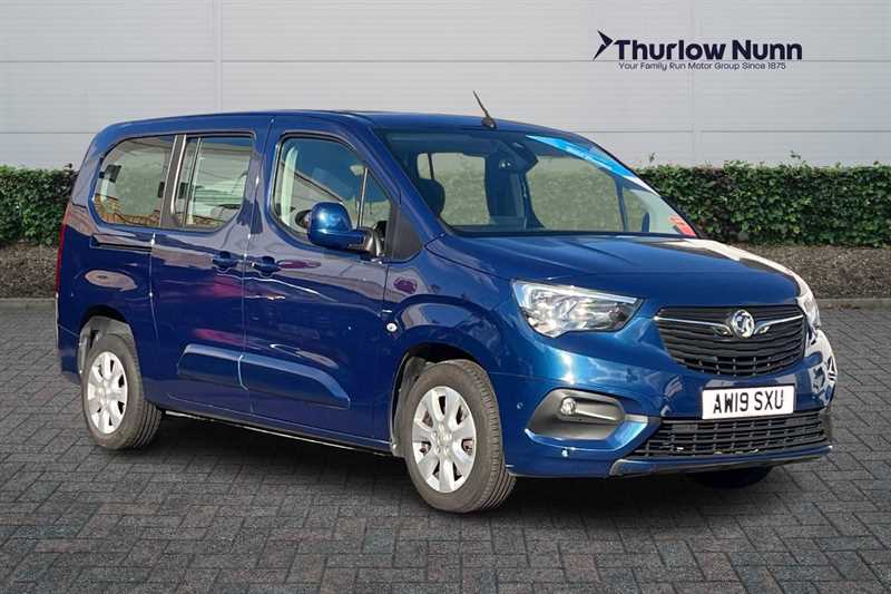 Main listing image - Vauxhall Combo Life