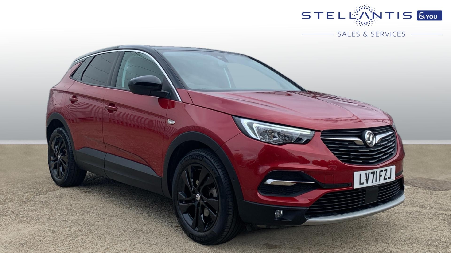 Main listing image - Vauxhall Grandland X