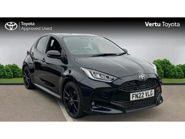 Main listing image - Toyota Yaris
