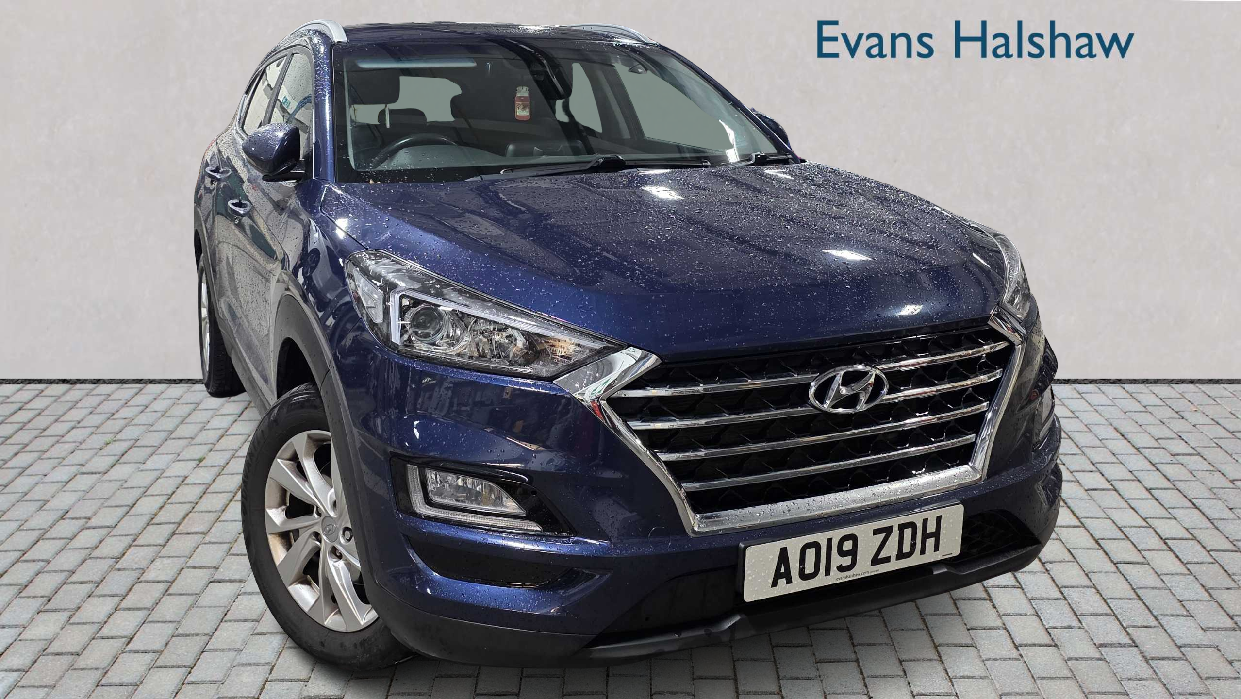 Main listing image - Hyundai Tucson