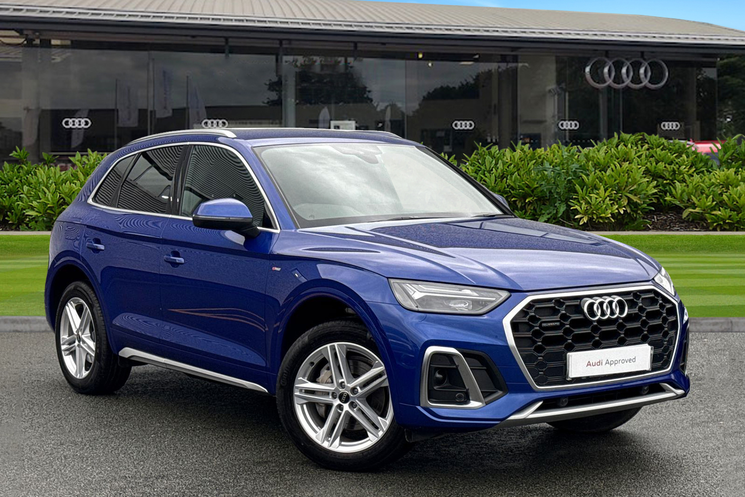 Main listing image - Audi Q5