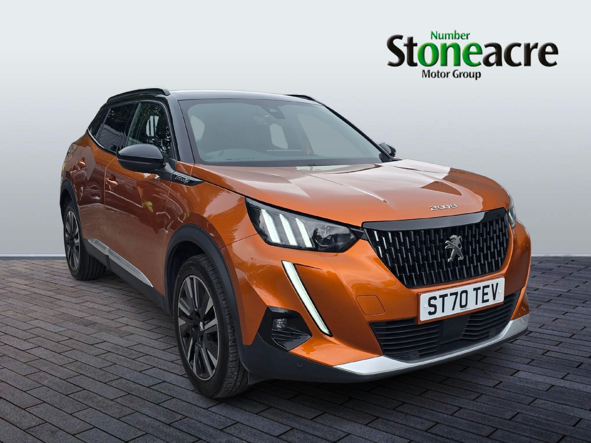 Main listing image - Peugeot 2008