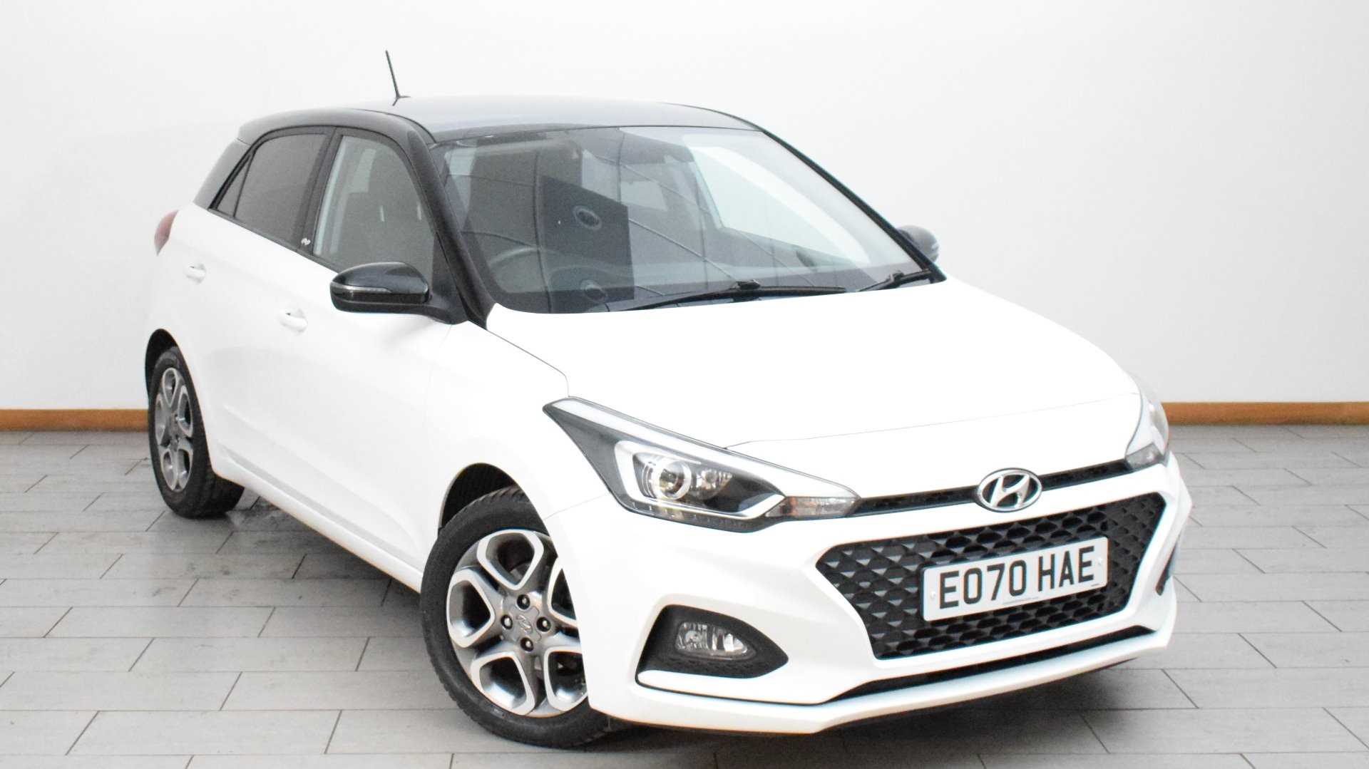 Main listing image - Hyundai i20