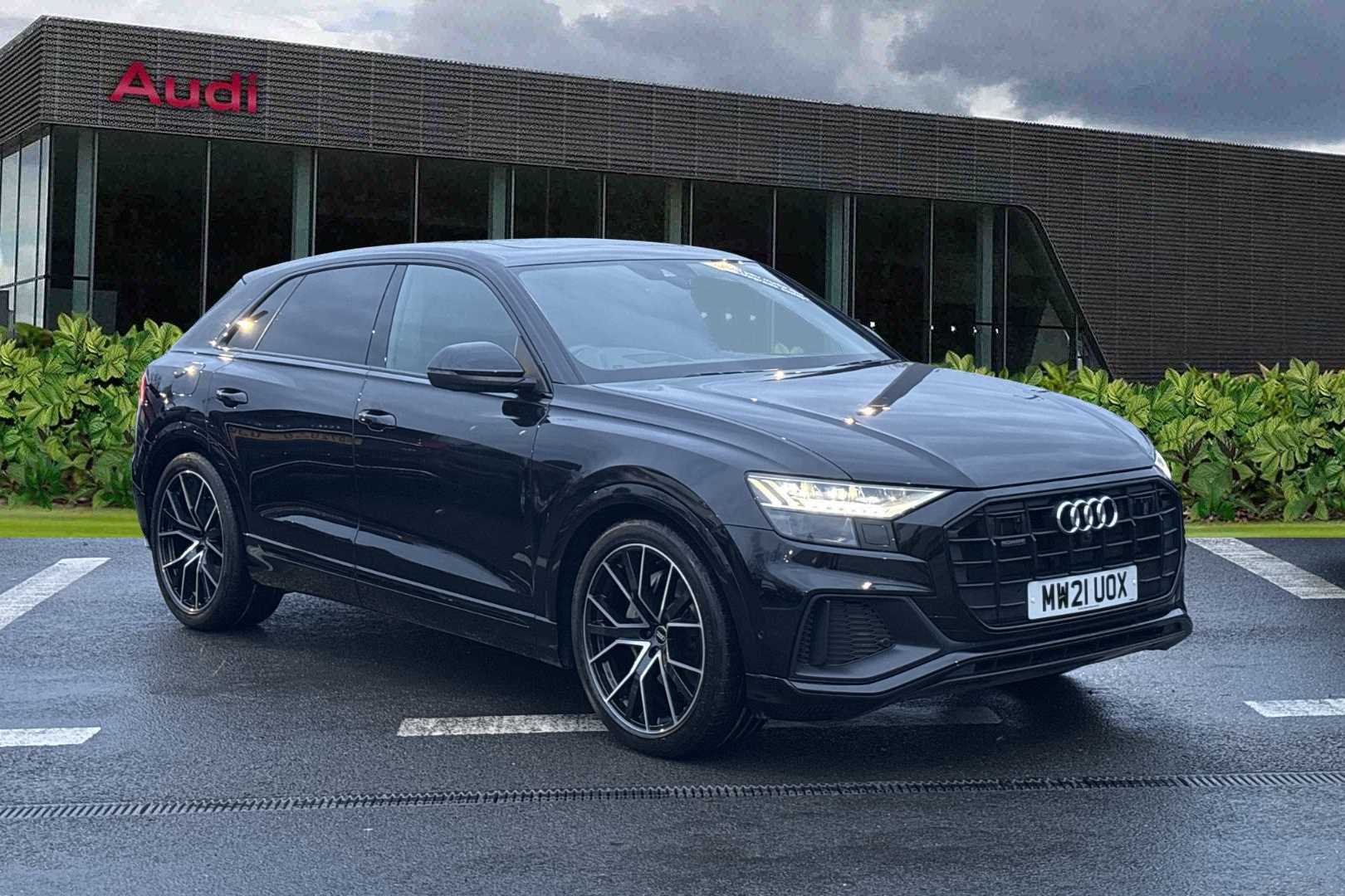 Main listing image - Audi Q8