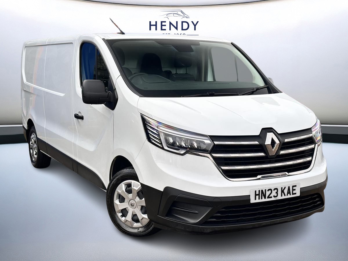 Main listing image - Renault Trafic