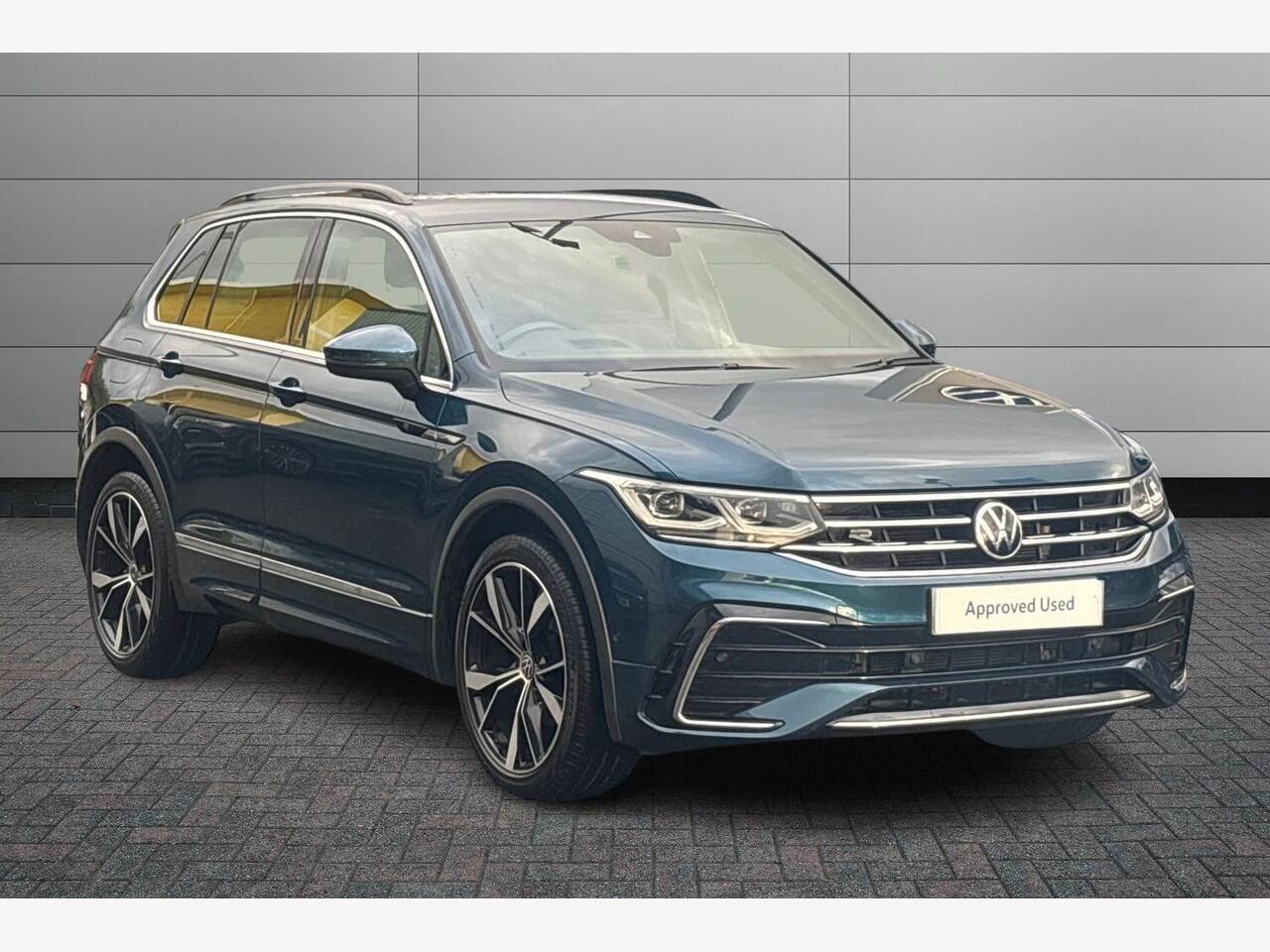 Main listing image - Volkswagen Tiguan