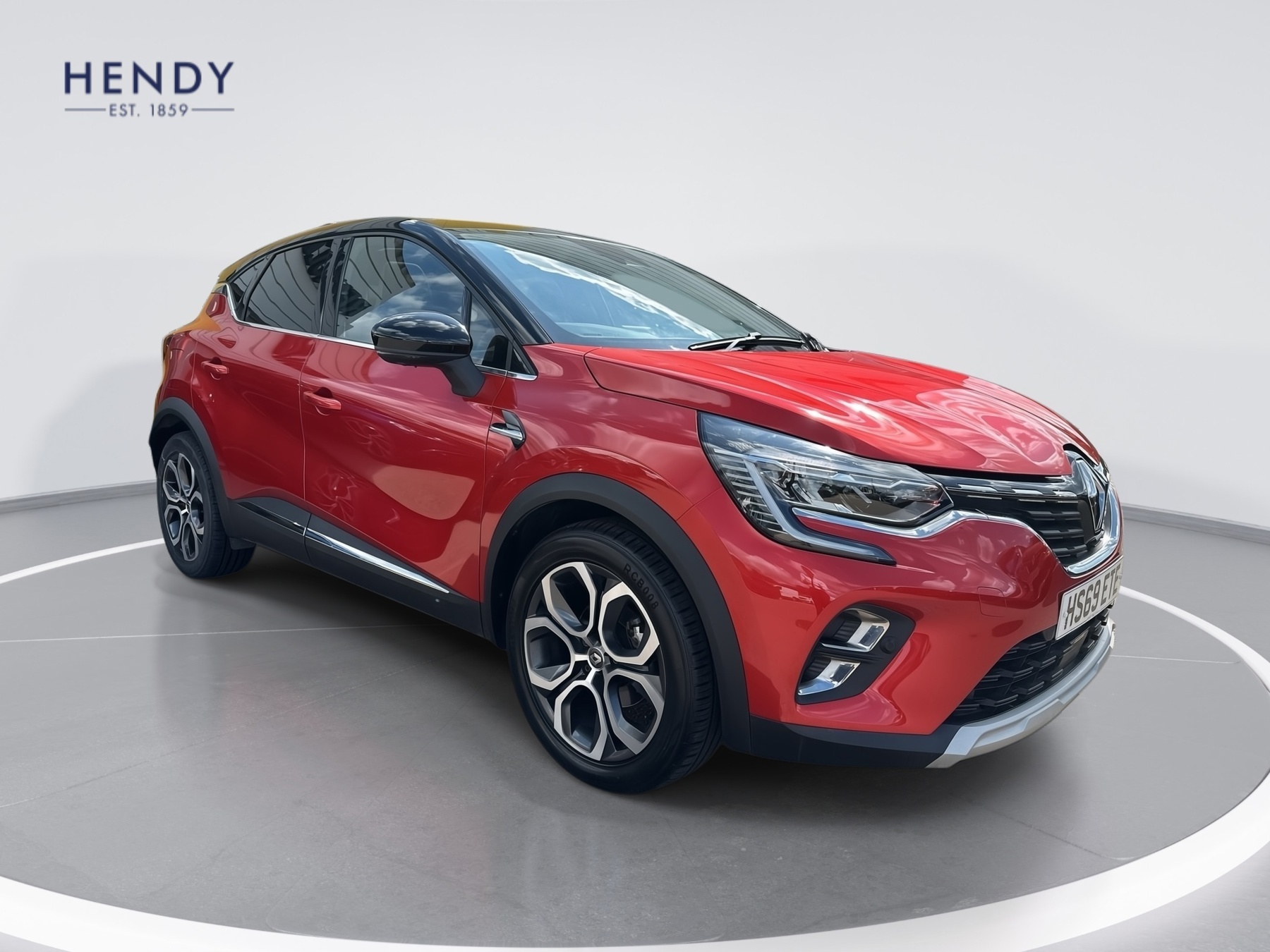 Main listing image - Renault Captur