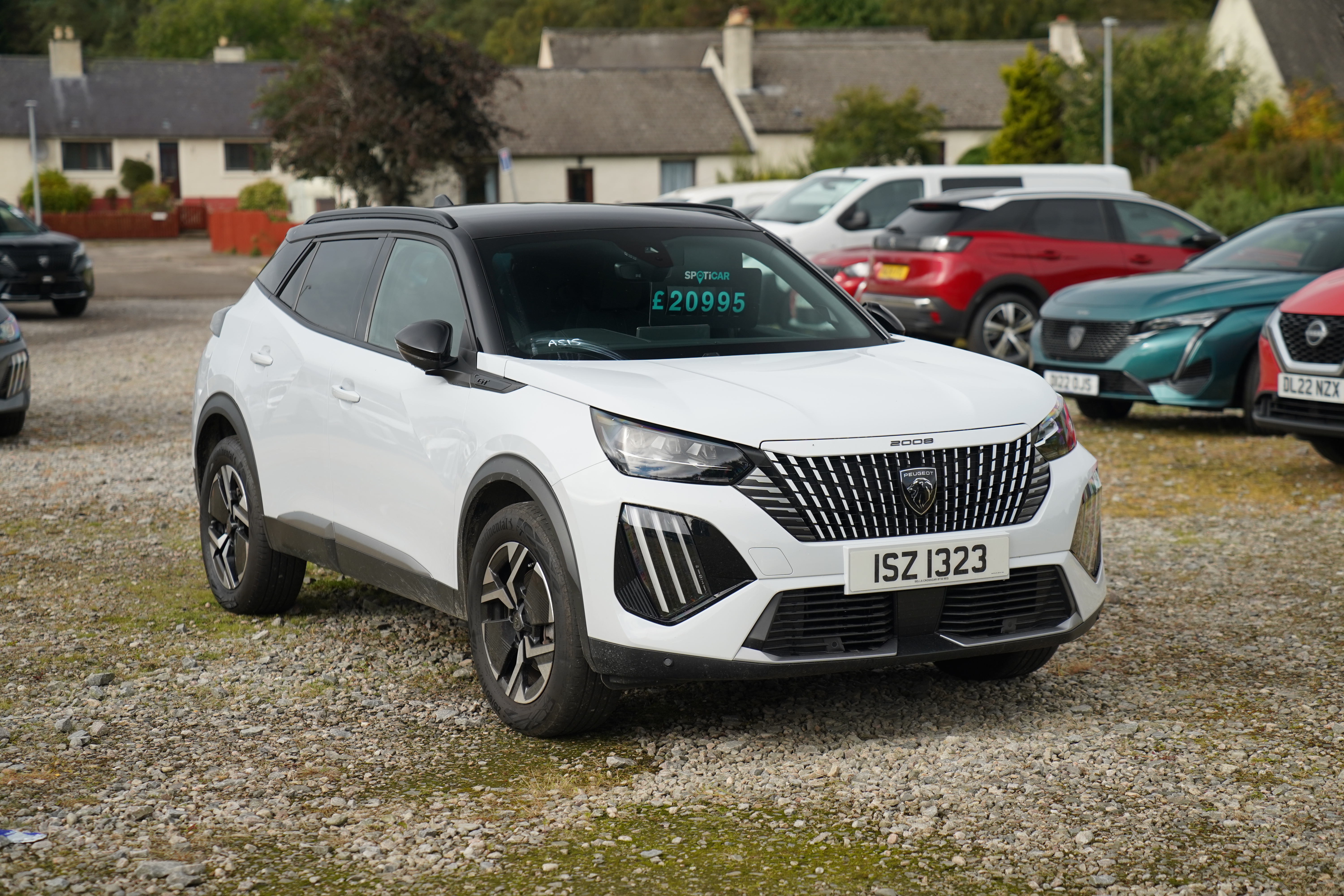 Main listing image - Peugeot 2008