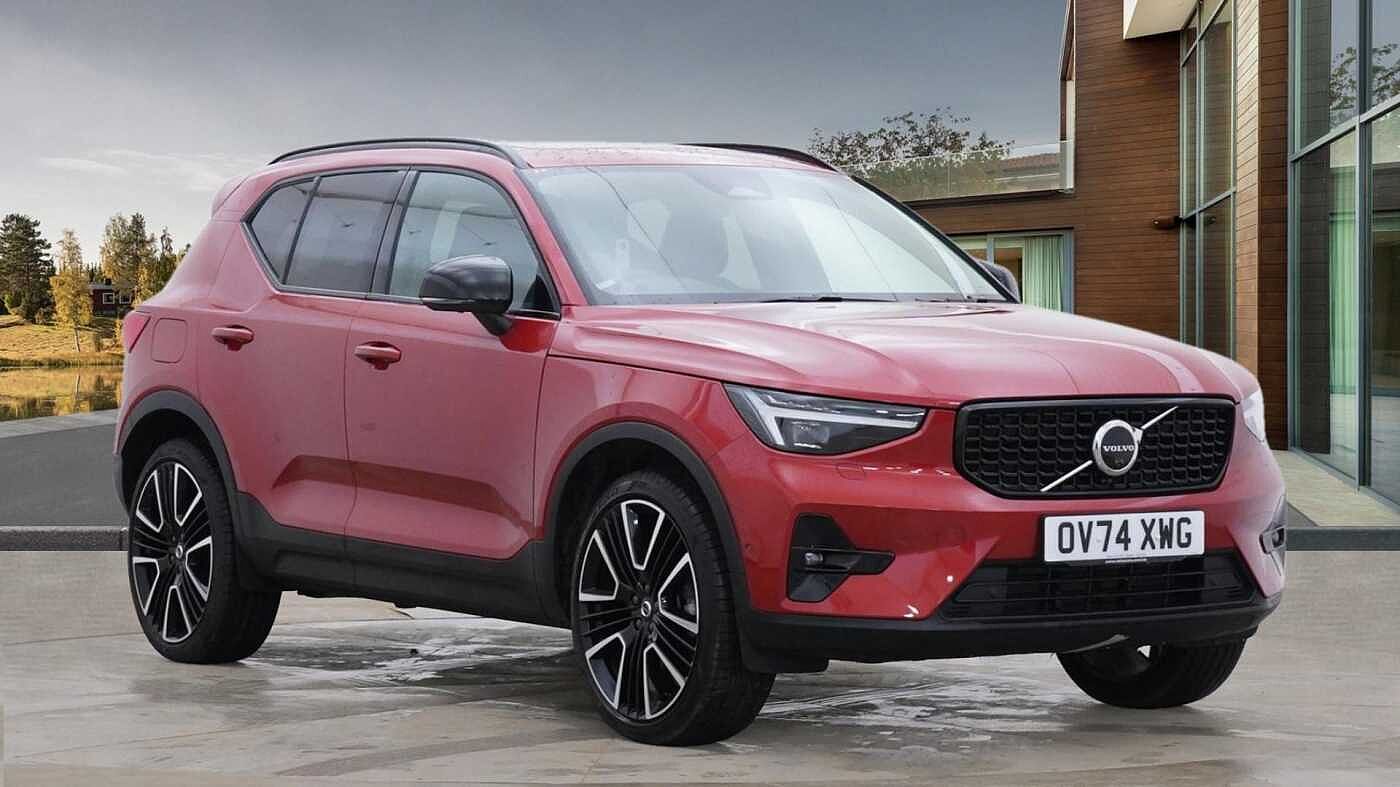 Main listing image - Volvo XC40