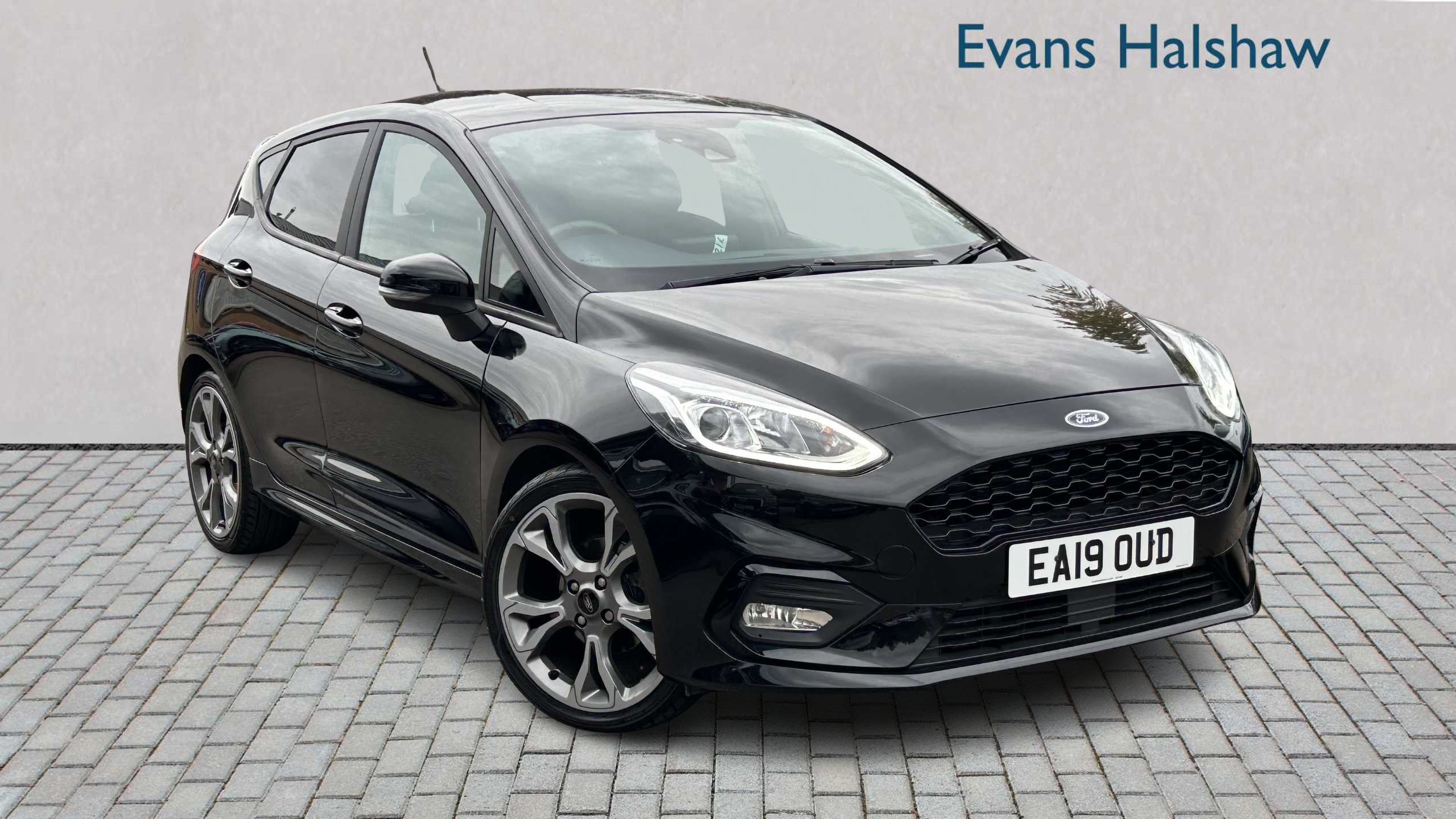 Main listing image - Ford Fiesta