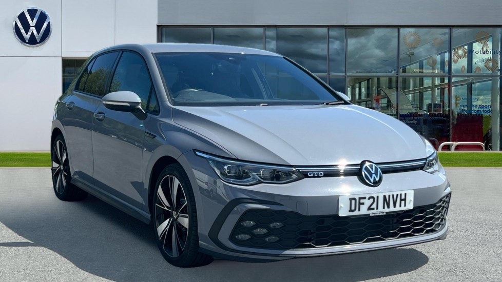 Main listing image - Volkswagen Golf