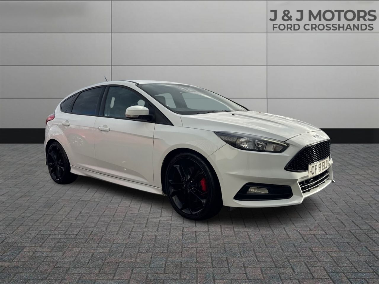 Main listing image - Ford Focus ST