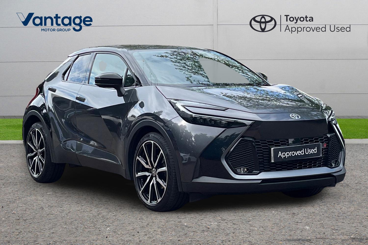 Main listing image - Toyota C-HR