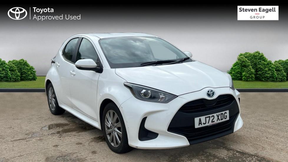 Main listing image - Toyota Yaris